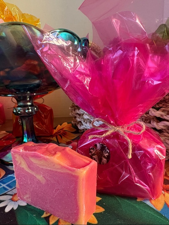 HANDMADE Other - HANDMADE ORGANIC 🍋RASPBERRY LEMONADE SOAP BATH 4-5oz BARS